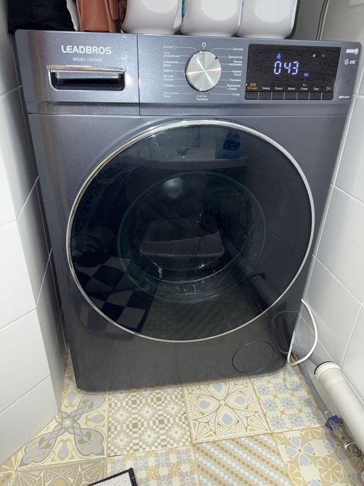 Продам стиральную машину