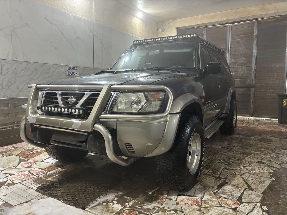 Ниссан Патрол у61