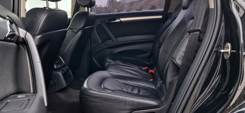 Vand schimb Audi Q7.3.0 TDI impecabil