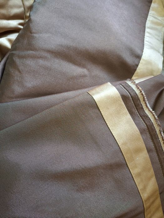 Готовые сшитые занавески в дорогом салоне Турция  плотный двусторонние