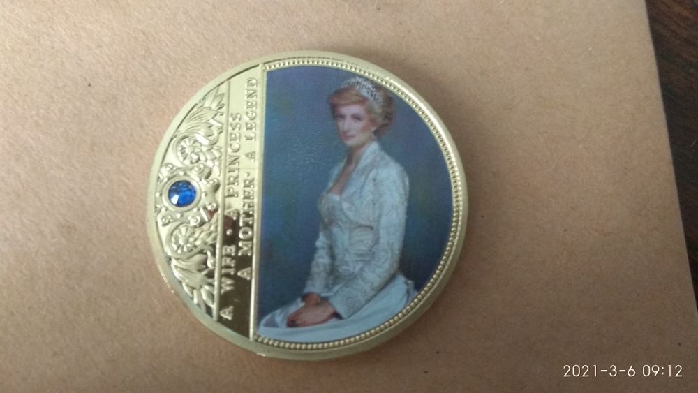 Сувенирна монета с принцеса Даяна