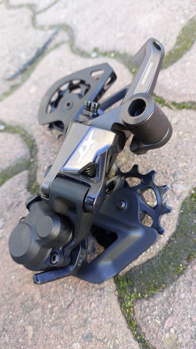 Schimbator spate Shimano XT RD-M-  NOU8100 12 viteze SGS