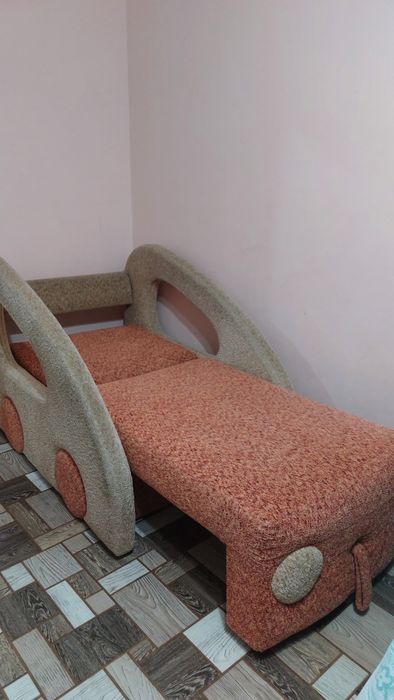 Детский диван-кровать "Машинка"