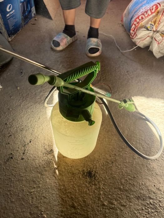 Садовый опрыскиватель