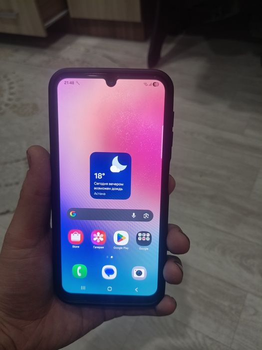 Продам  Самсунг а 24