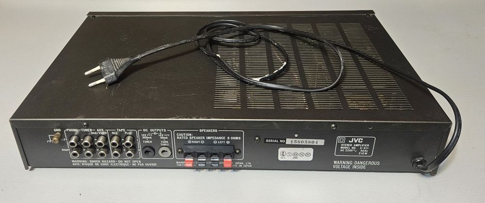Amplificator JVC