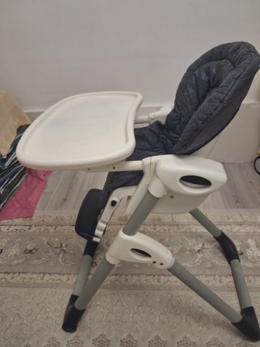 Стульчик для кормления детей