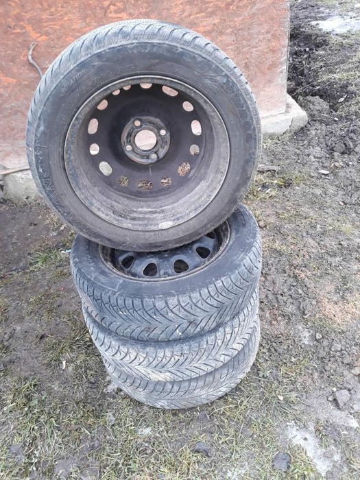 Jante cu cauciucuri iarna vara