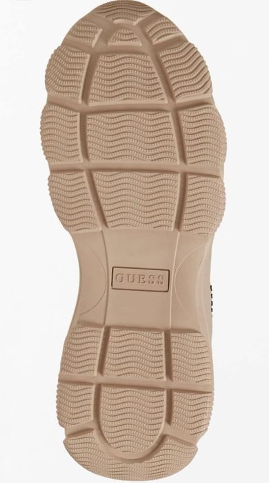 Маратонки  Guess