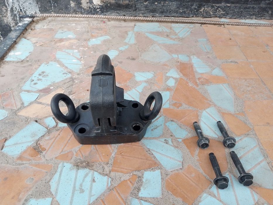 Фаркоп для джиппа