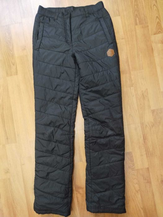 Куртка демисезонная для девочки.