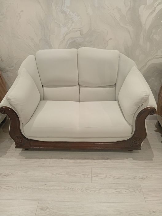 Продаётся диван состояние отличное