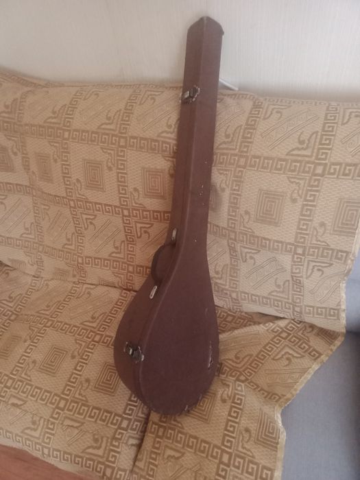 Продам Качественную домбру в чехле