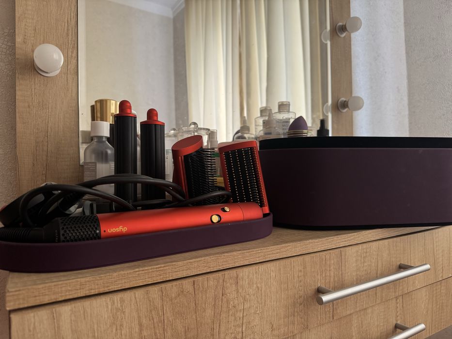 Продам оригинал Дайсон