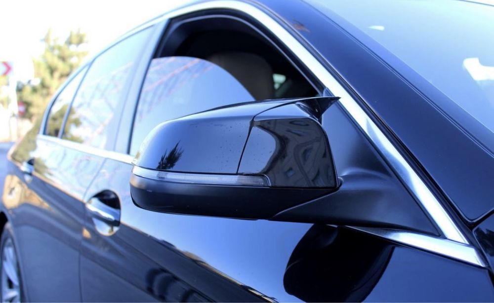 Promotie !! Capace Carcase Oglinzi BMW F10 F11 lci facelift M4 cu colt