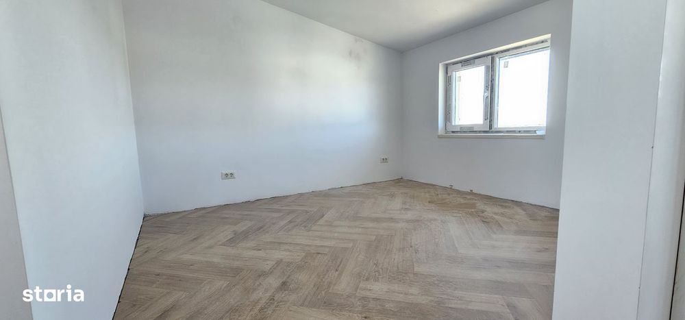 Vila tip duplex 4 camere,800 m de blv.,cartier linistit