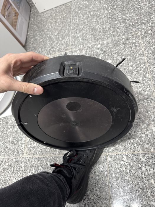 Robot aspirator iRobot Combo j5+ stricat