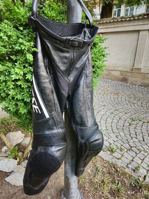 Дамски кожен панталон Dainese Delta 3