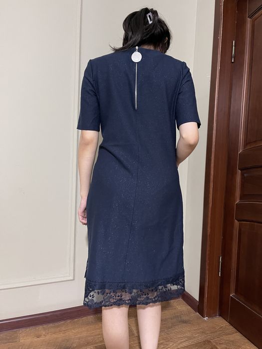 Платья вечерние и повседневные