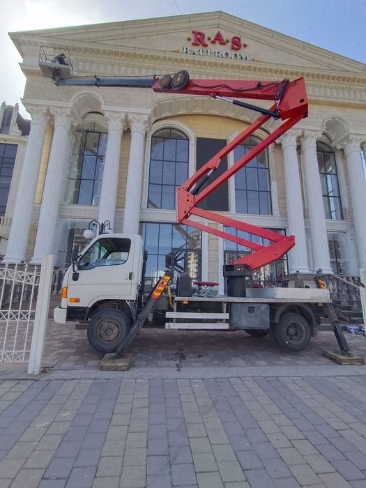 Продам автовышка Hyundai