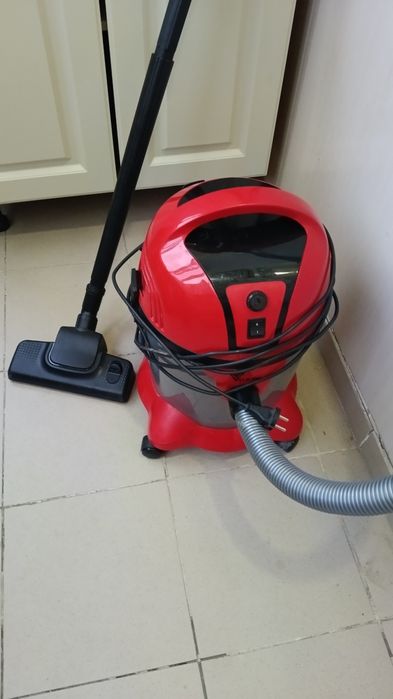 Пылесос с аквафильтром Velbur