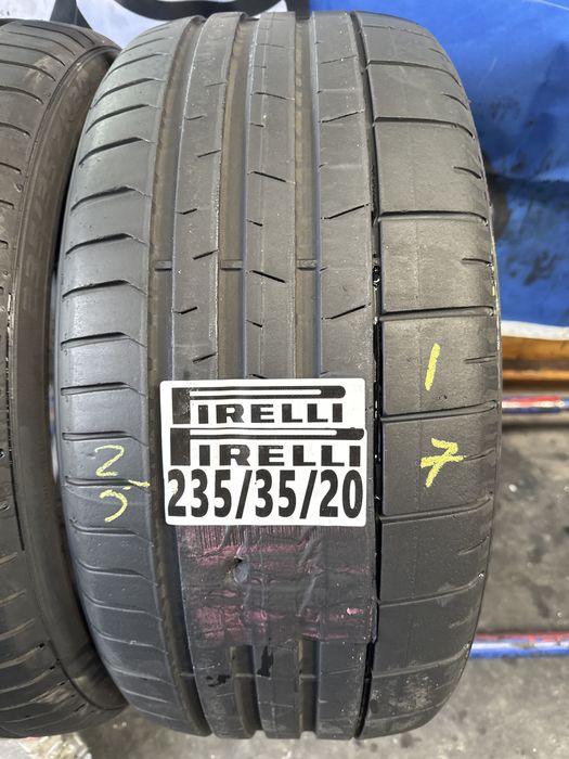 235/35/20 Pirelli