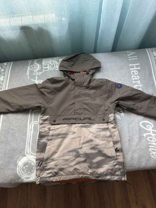 Сноуборд яке Rip Curl