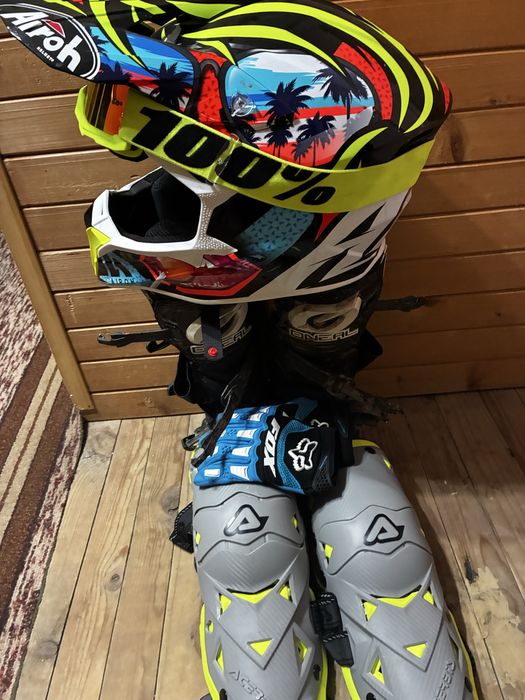 Мотокрос екипировка