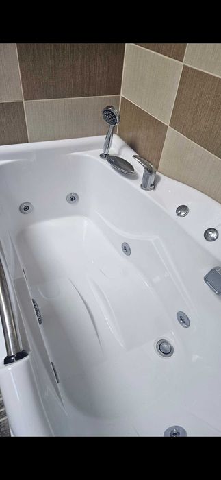 Cadă baie cu hidromasaj rectangulară