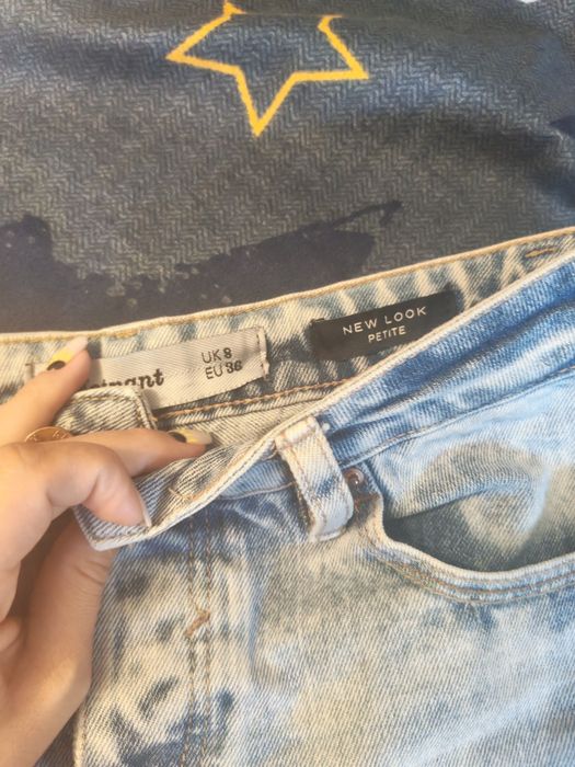 Blugi scurti lot în stare bună
