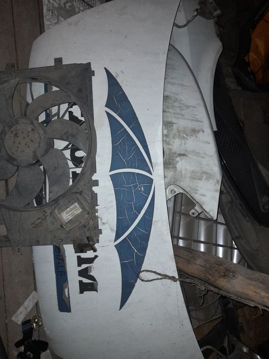 Capota aripi faruri ford transit 2001