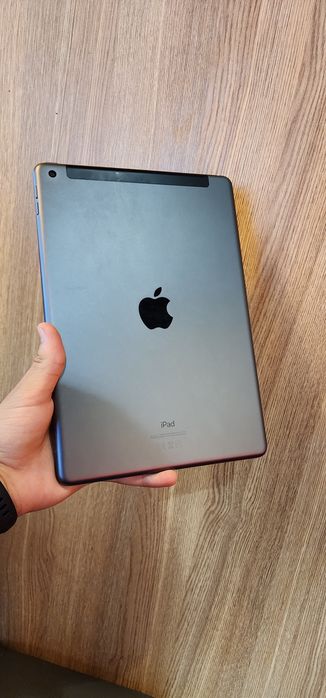iPad 8 ideal hamma narsasi ishlidi