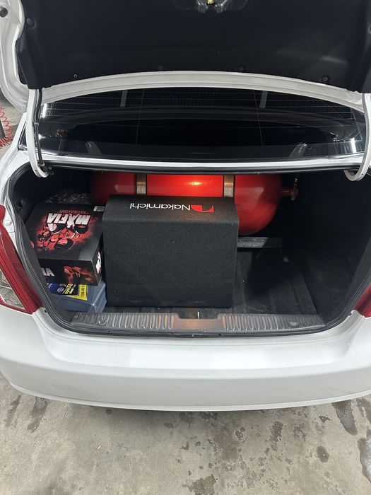 Lacetti 1,8 holati ideal 46,000 km