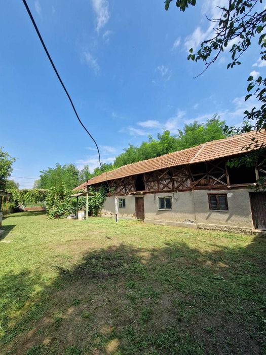 Teren 5.725 m Tomsani, Dâmbovița, la drum județean