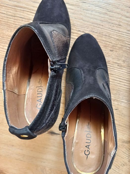 Дамски боти Gaudi - естествена кожа и велур