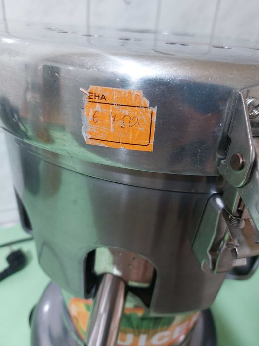 Соковыжималка промышленная