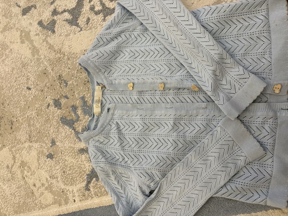 Отдам даром вещи на девочку 3-4 года