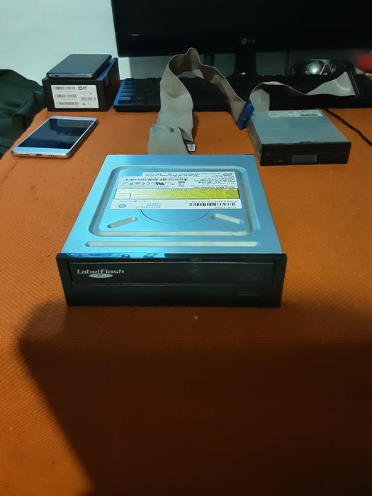 Sony NEC Optiarc AD-7173A