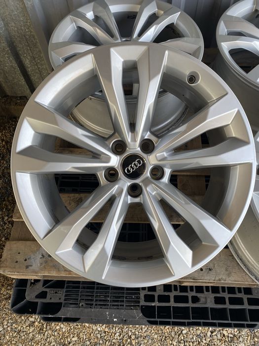 19 цола 5 х 112 мм Ауди , Audi Q 7 , Q 5 , A 5 , A 4 , A 6
