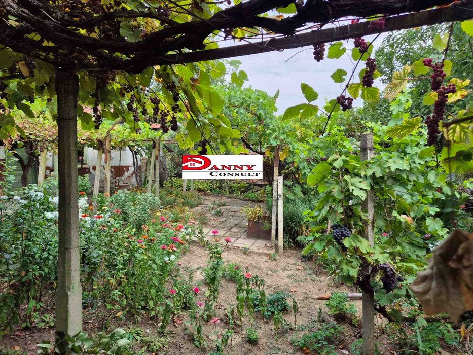 Продава се Къща в Велико Търново, Акация - 116 кв.м за 207 €/кв.м - Снимка #2