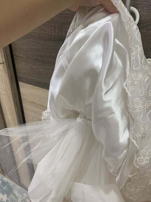 Продам платье на девочку