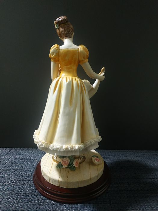 Статуэтка "Урок балета"