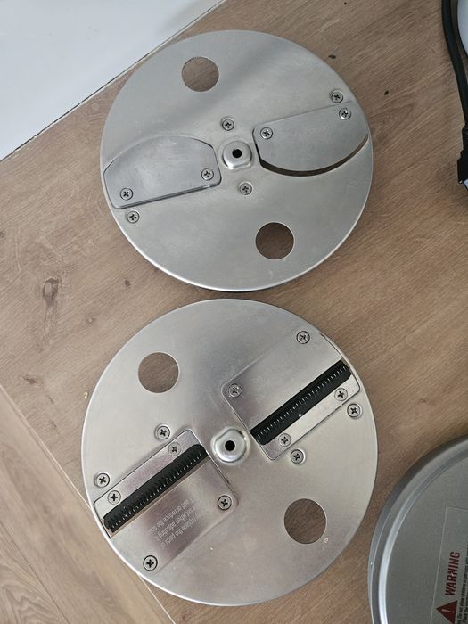 Продам кухонный измельчитель Ozdemer Ozd -1003!