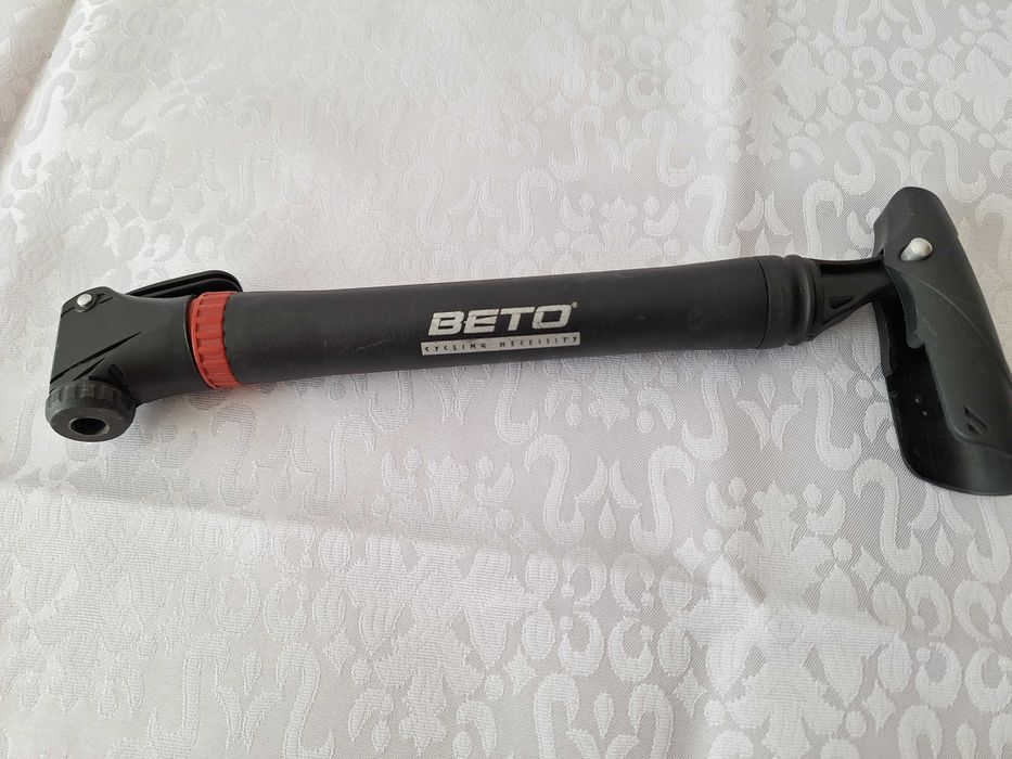 Pompa pentru bicicleta, stare foarte buna