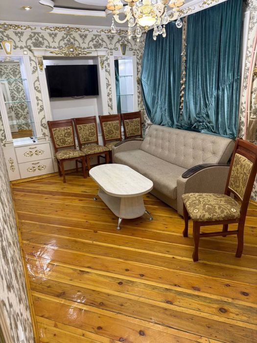 Аренда срочноо Сергили индекс 3 комнатная 1 этаж