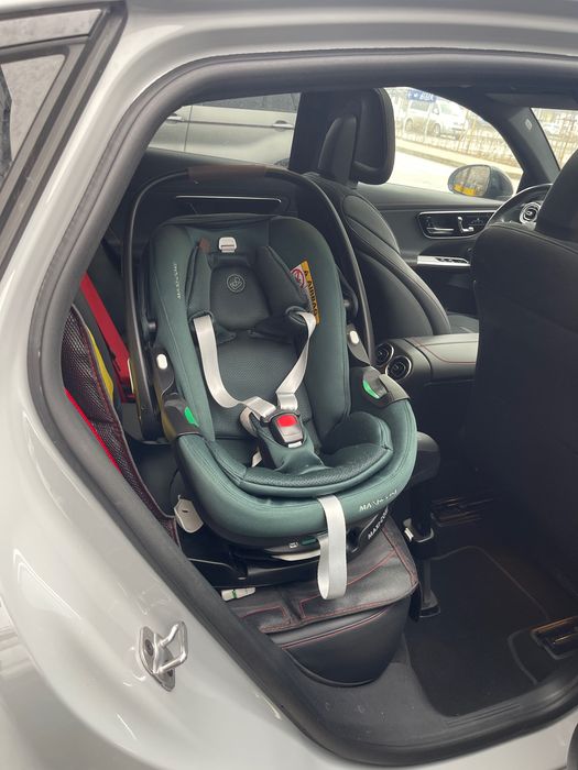 Столче + база за кола Maxi Cosi Pebble 360 Pro2