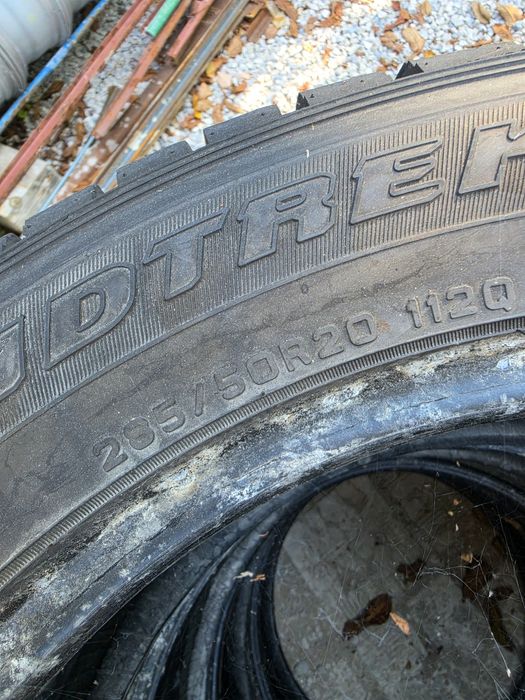 4 бр зимни 285/50/20 Dunlop
