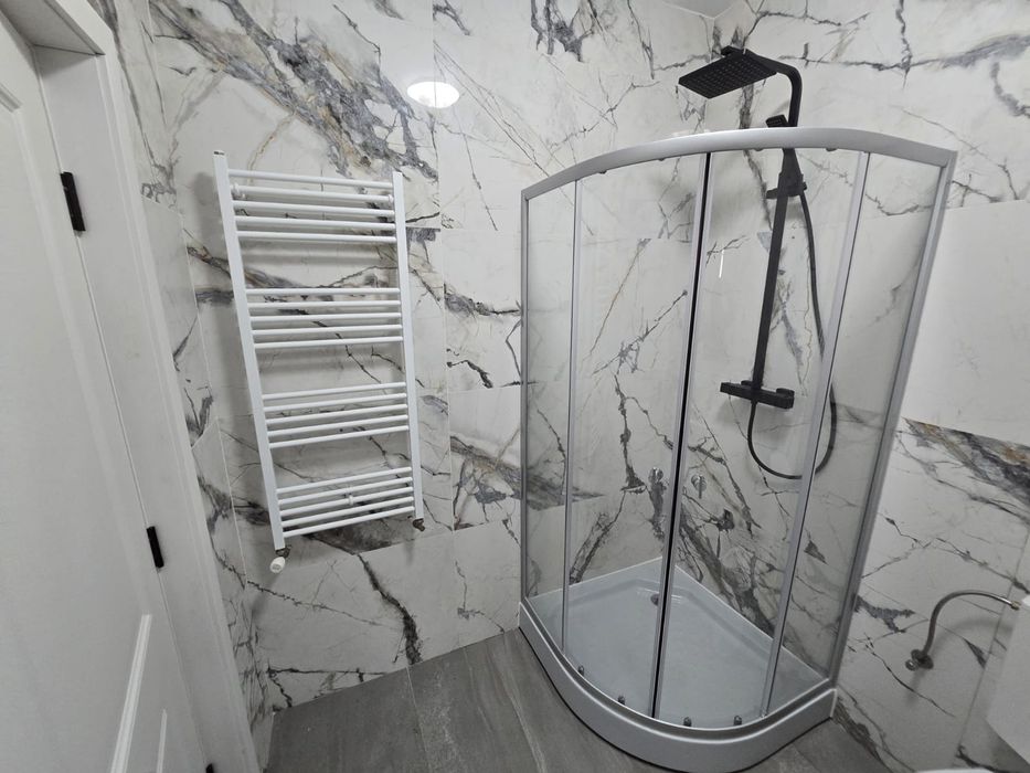 Închiriez Apartament, George Enescu,