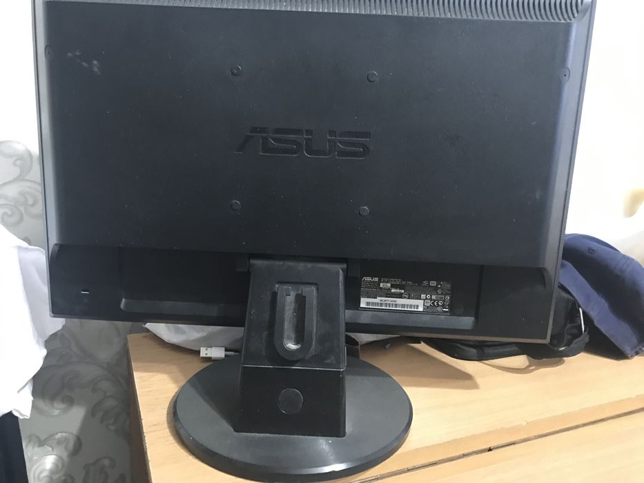 Монитор диагональ 19 дюймов