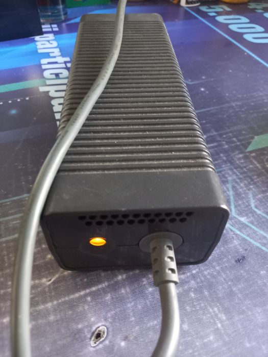 Alimentator xbox360